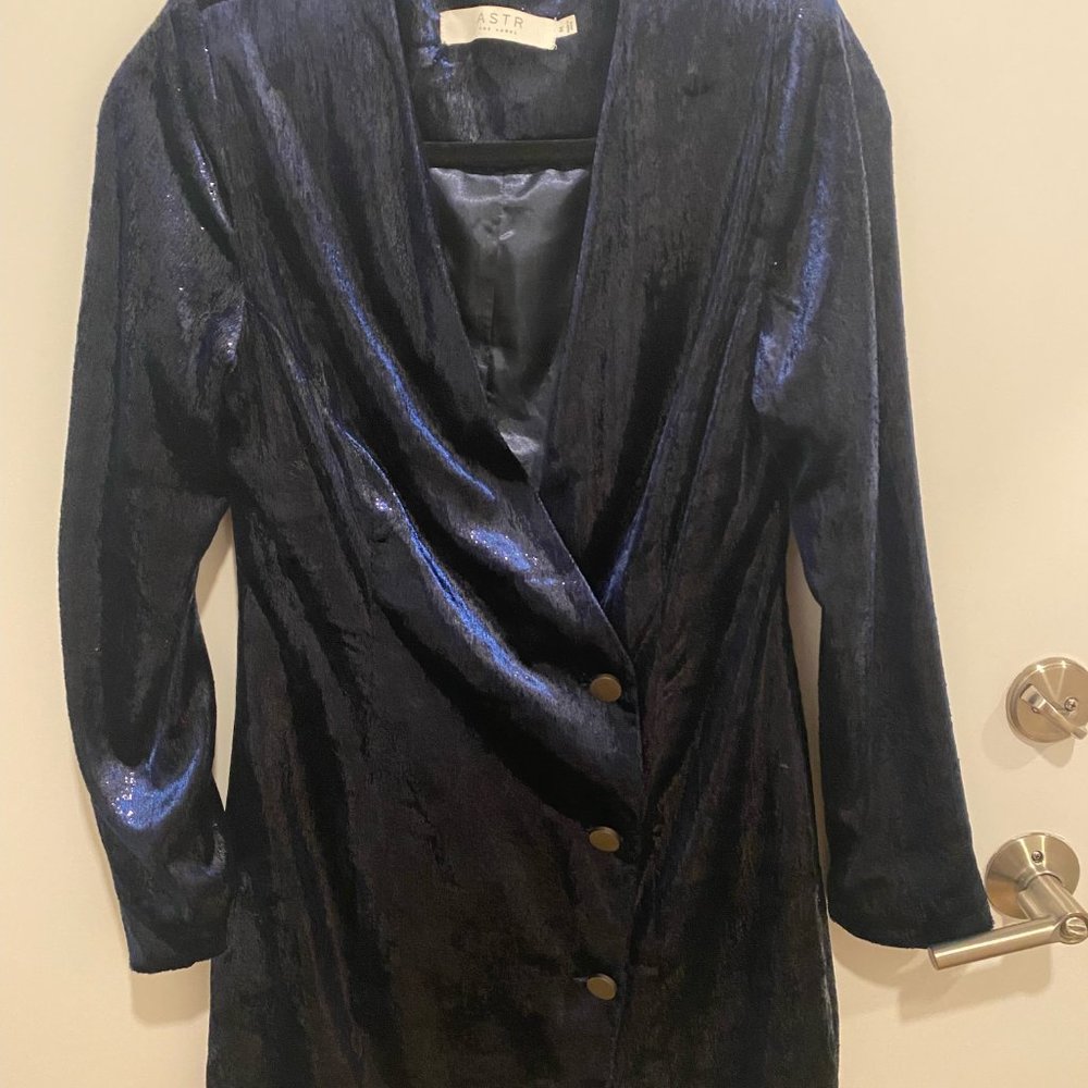 ASTR the Label Navy Blue Shiny Blazer Dress Size Medium